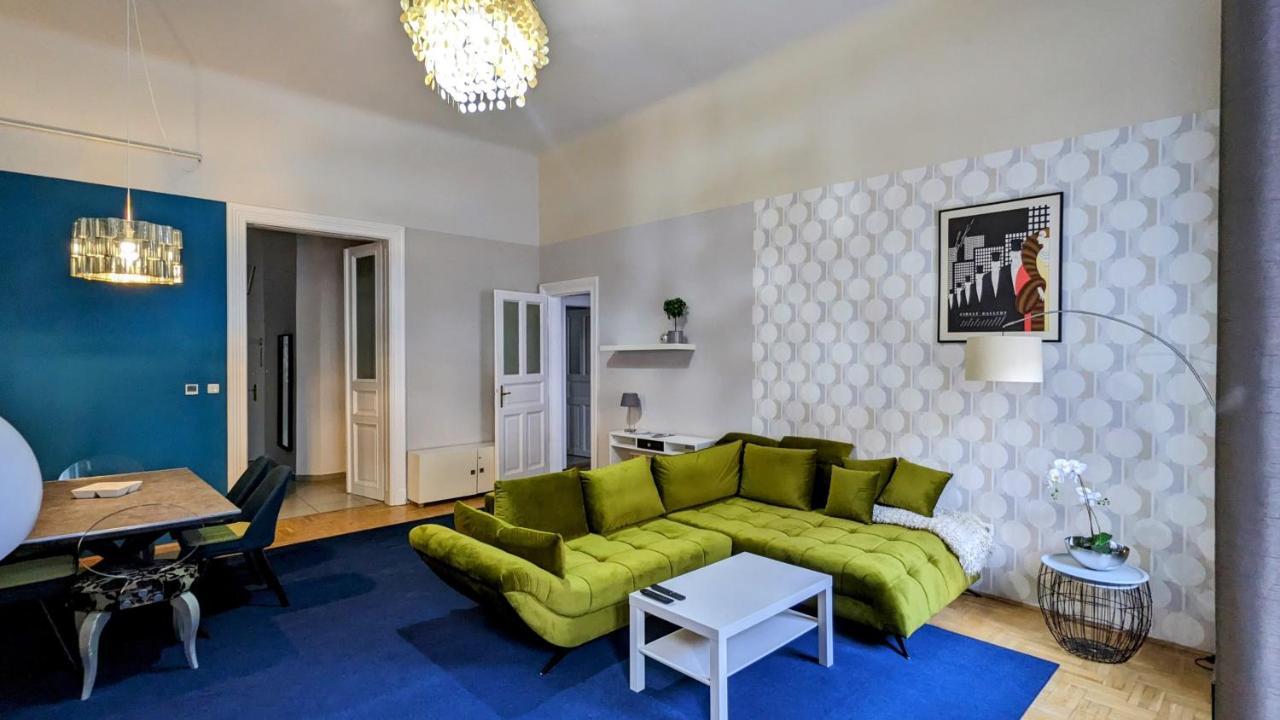 Apartment Freeparking - Great Synagogue Apartment, 2 Bedroom, 5 People ,wifi, Ac